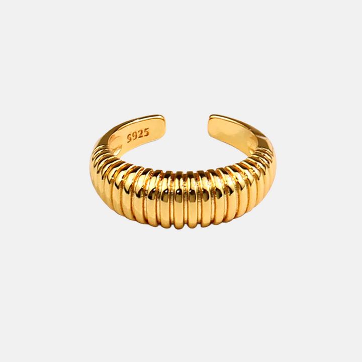 Linea Ring